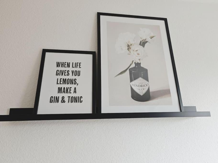 Ticasa Black-Zentral-Outlet-Aufzug-Stylisch-Unique Metzingen  Luaran gambar